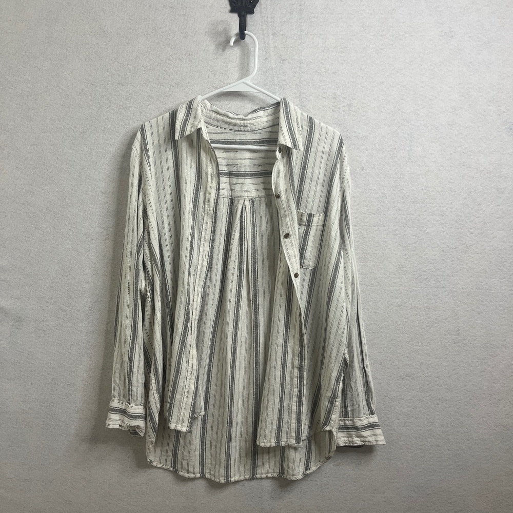 Striped Button Down Shirt Cream Gray Pocket Top